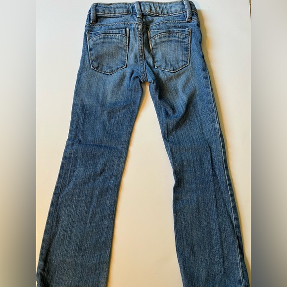 Ralph Lauren knit sweater and Gap jeans (both size 6 girls). - Picture 3 of 5